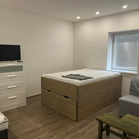 Stromoradni 17 Ii Apartmán *